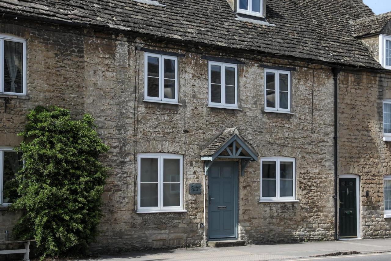 Coombers Mead Cottage Тетбері Екстер'єр фото