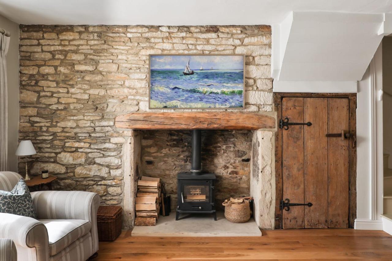 Coombers Mead Cottage Тетбері Екстер'єр фото